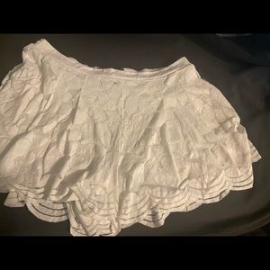 Torried lace shorts